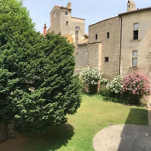 à La Roquette, Dans L'hotel De Divonne, Classé. Appartement
