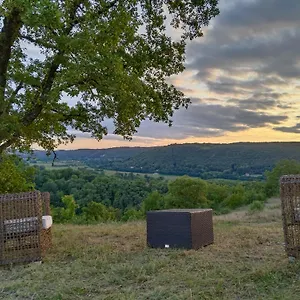 https://mas-de-raynal.midi-pyreneeshotels.com