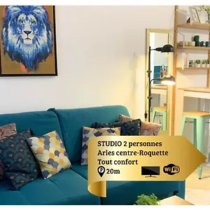 Sérénité-la Roquette-rue Très Calme Appartement